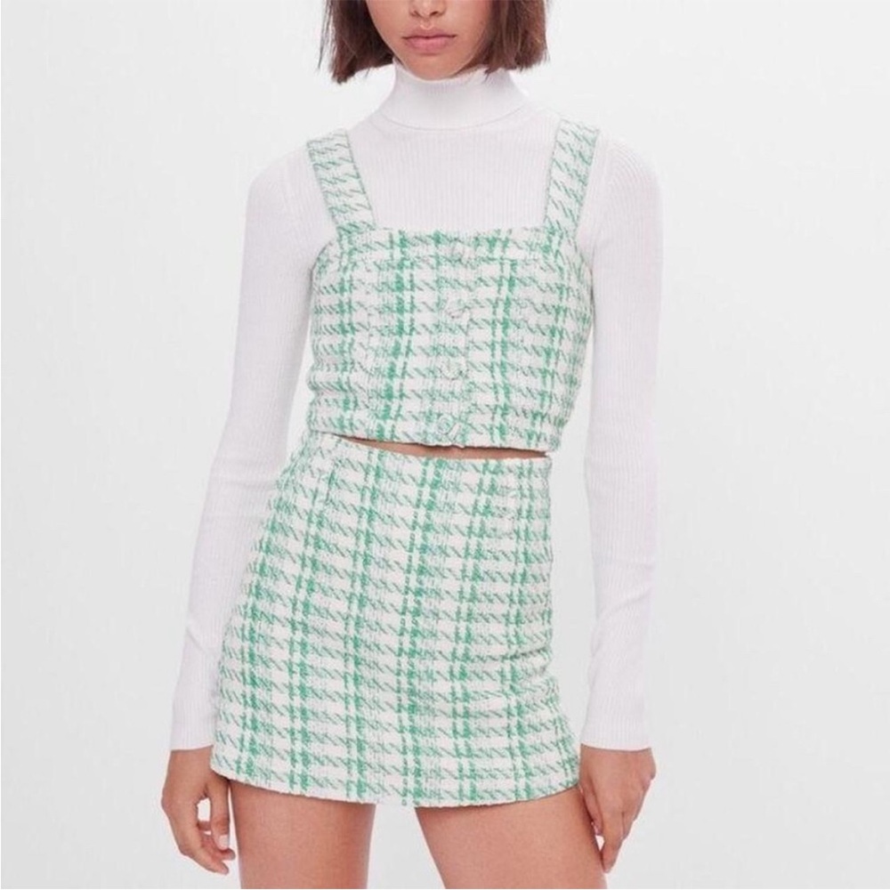Bershka green and white houndstooth crop top + skirt set